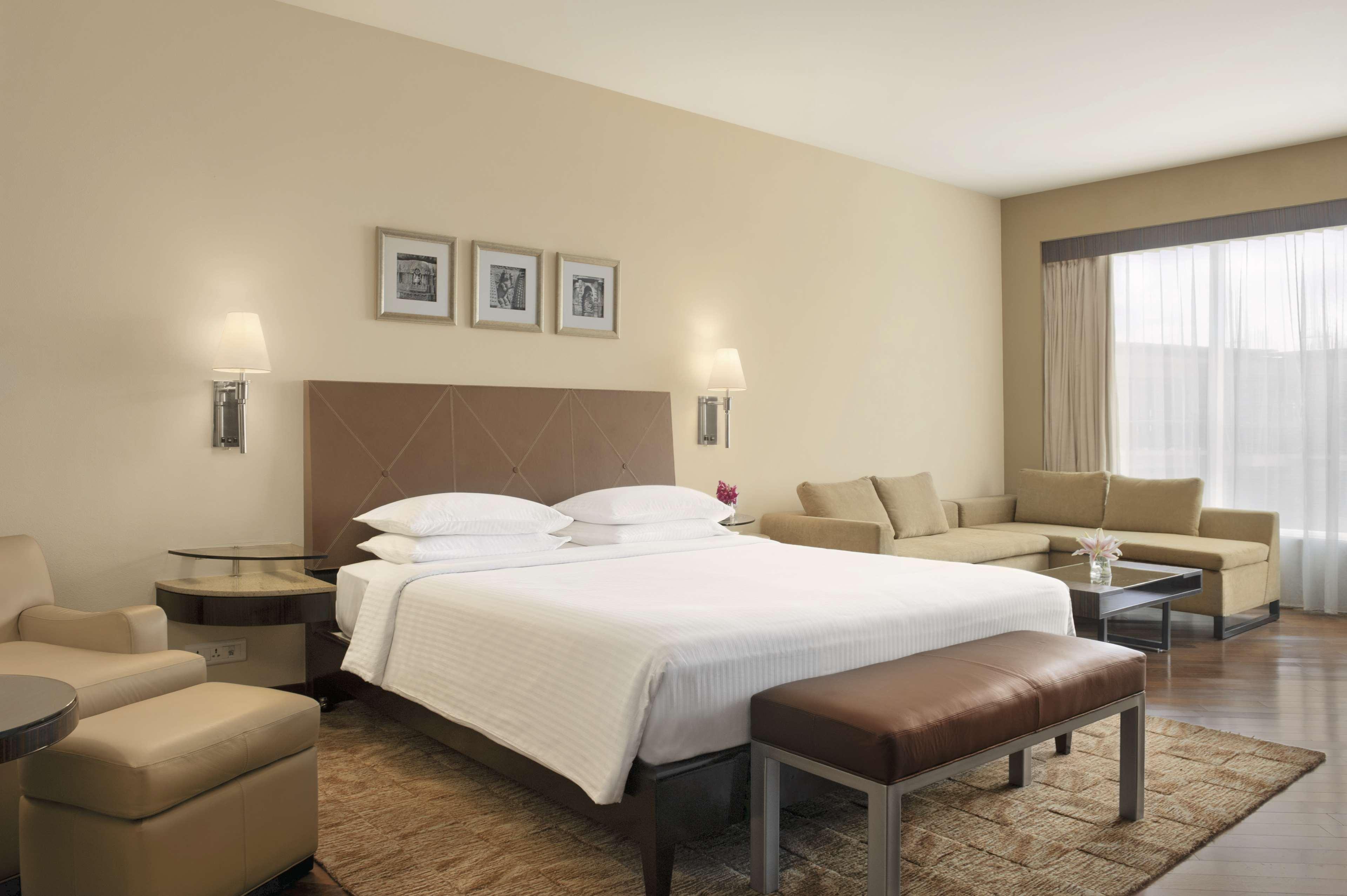 Hyatt Regency International Airport Hotel Bombay